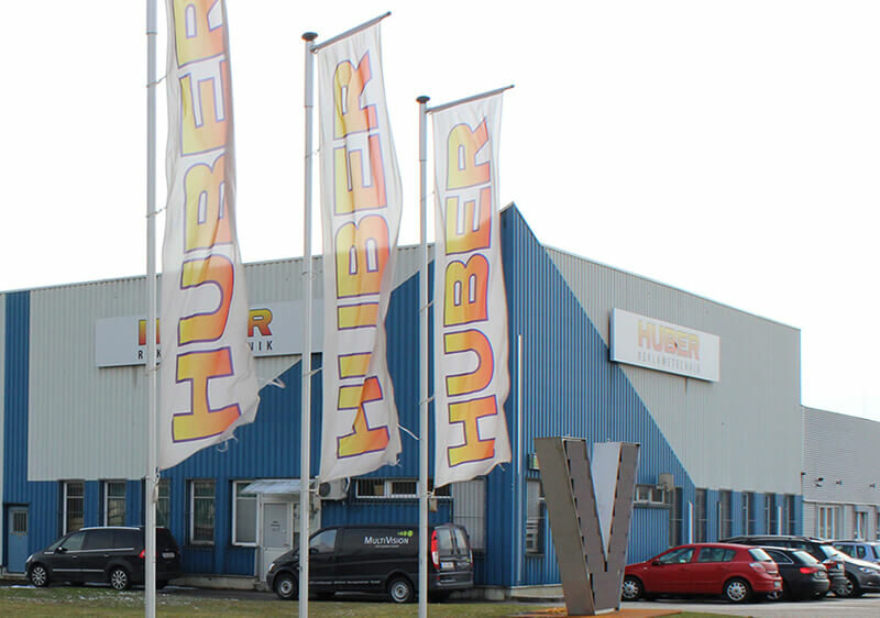 Content 592x420px Geschichte 800x562px HUBER Signage als Teil der HUEMER Infomotion Group